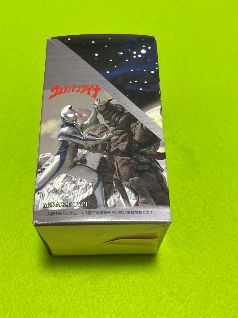 新品未開封 ウルトラマンダイナ トレーディングコレクションカード 1 BOX