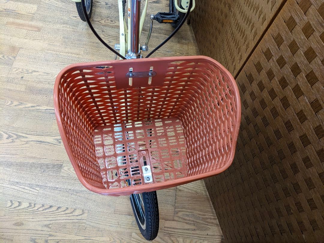 U005 三輪自転車　20インチ　イエロー