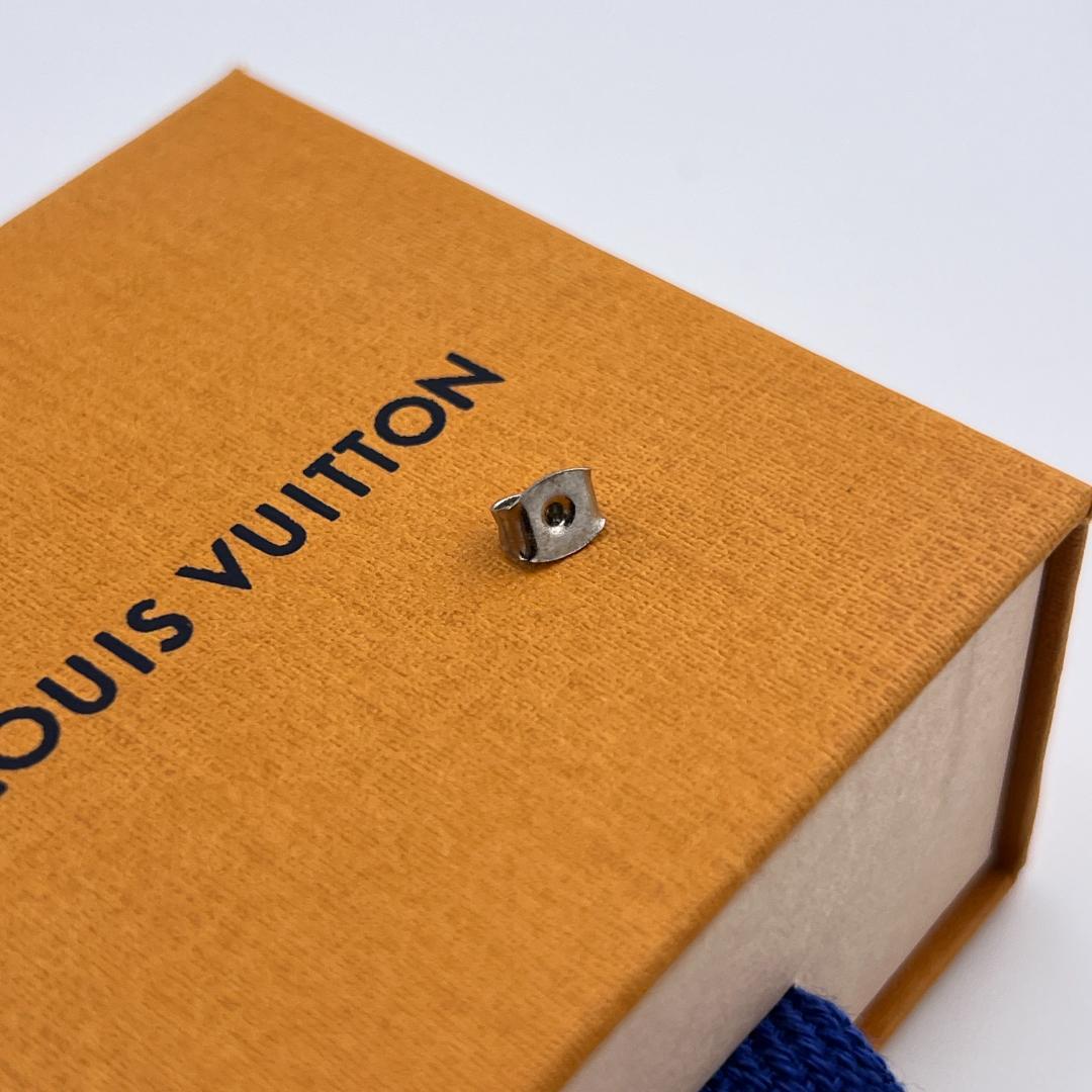 【美品】ルイヴィトン エセンシャルV ピアス シルバー スタッズ 片耳