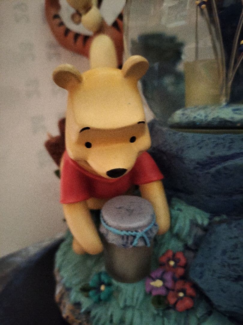 プーさん スノーグローブ フィギュア オルゴール