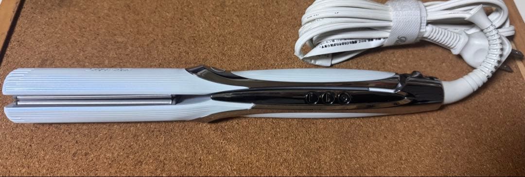 リファ ストレートアイロンプロ ホワイト