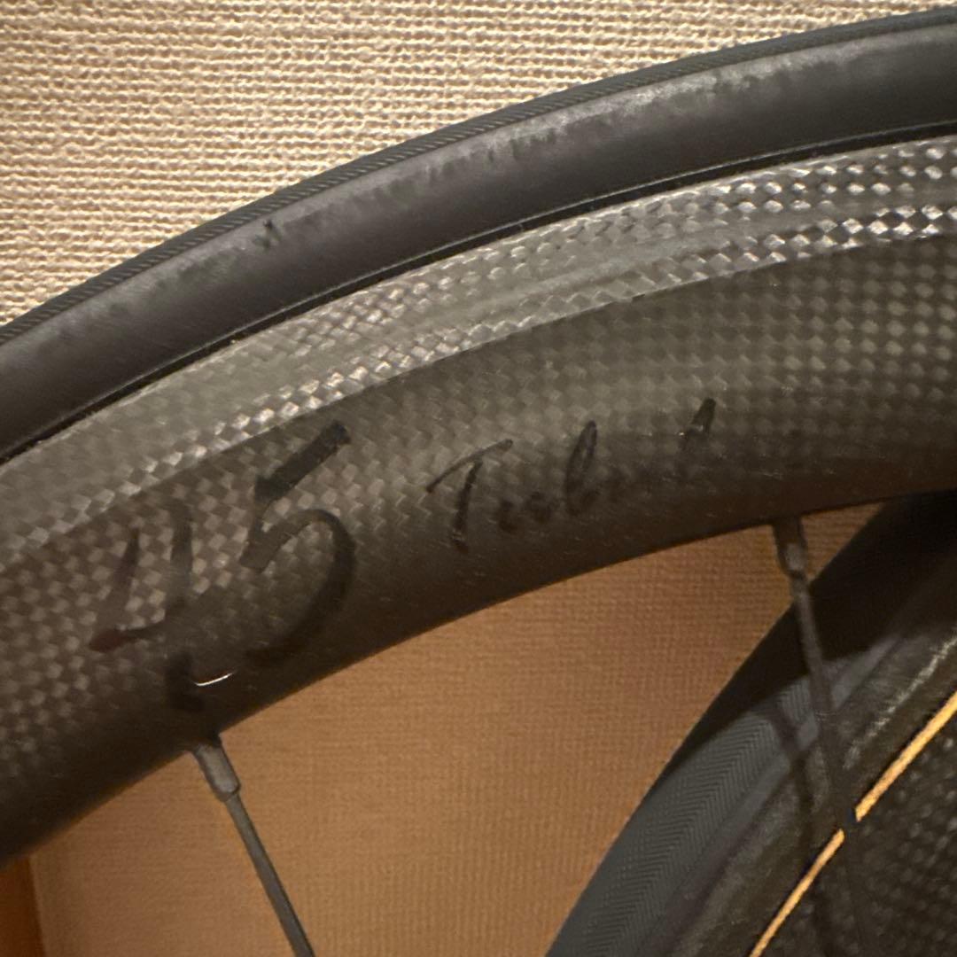 ロードバイクカーボンホイール　ATTAQUE 45チューブラー　タイヤ付き