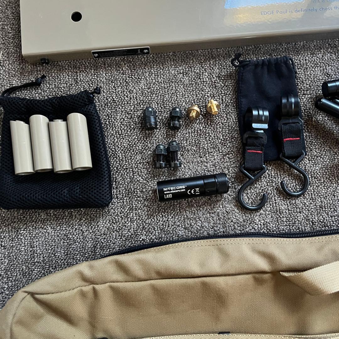 BRUNT CHECK MATE & JAMES FOOK M ハンガー以外新品