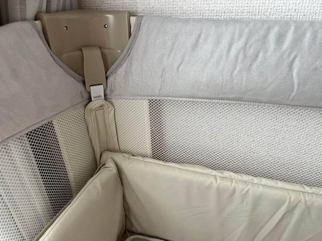 アップリカ ココネルエアー プラス ホワイトベージュ