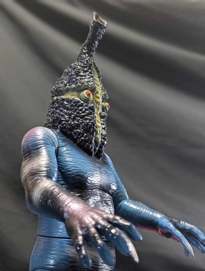 楳図かずお版ケムール人（フューチャーモデルズ／アート・ストーム）ソフビフィギュア