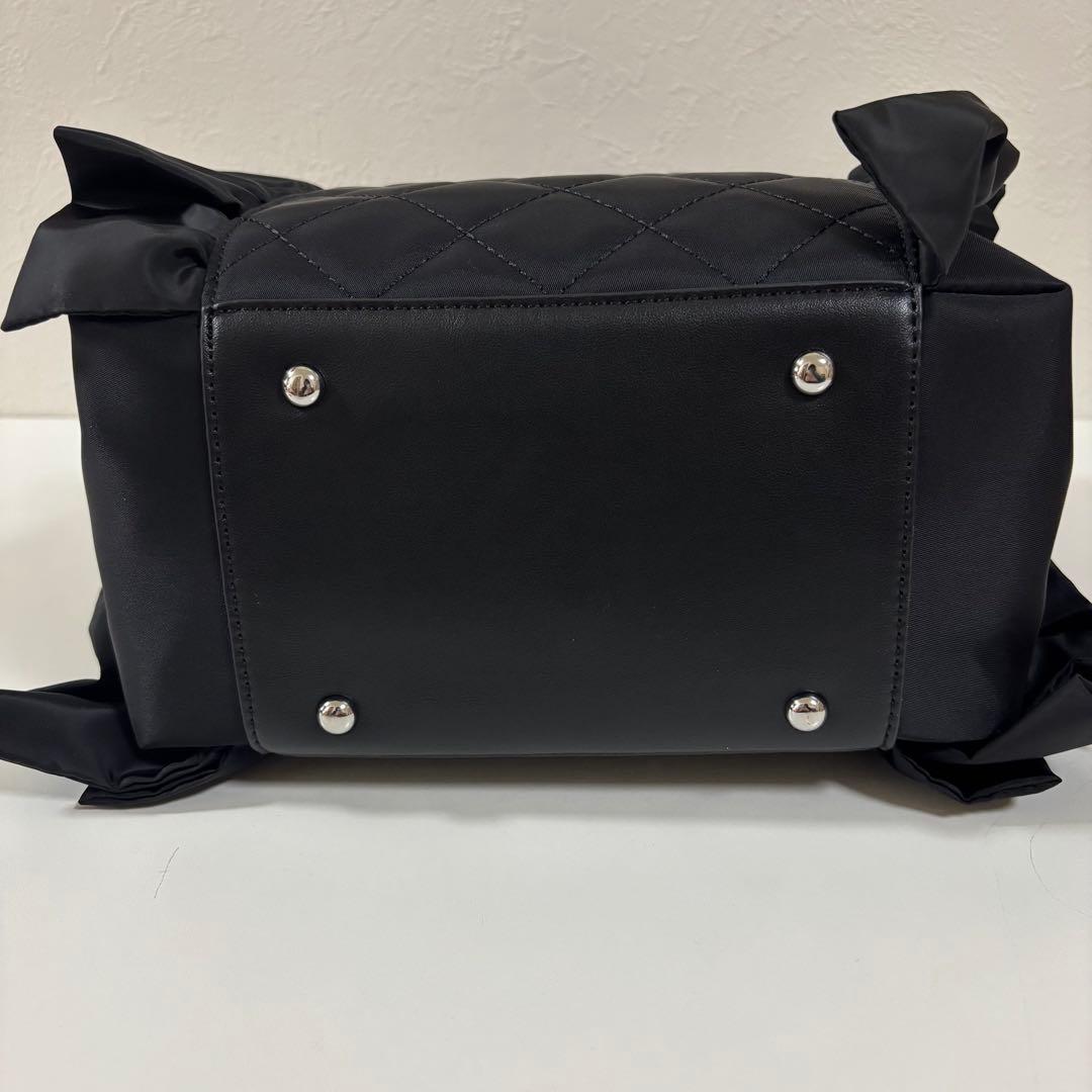 DIANA ダイアナ フリル付き キルティングバッグ ブラック