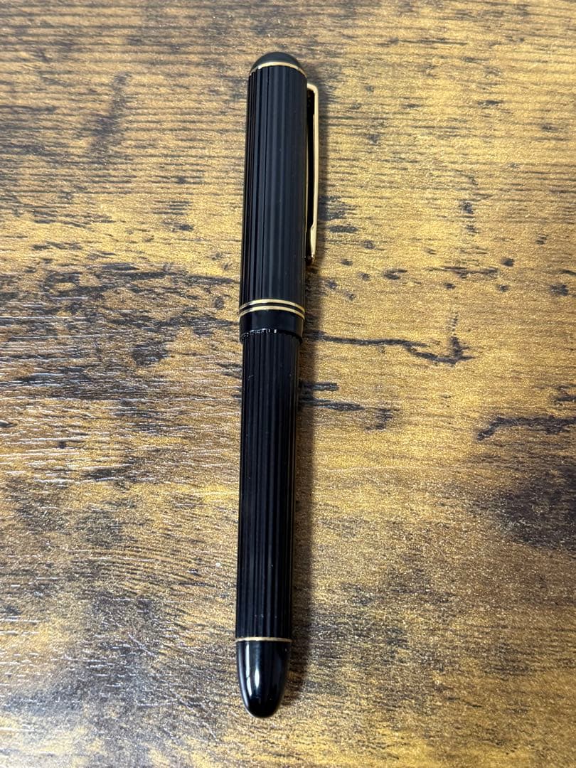 試筆のみ　1979年製　初代　ジャスタス　14金　万年筆　パイロット　嵌合式　F