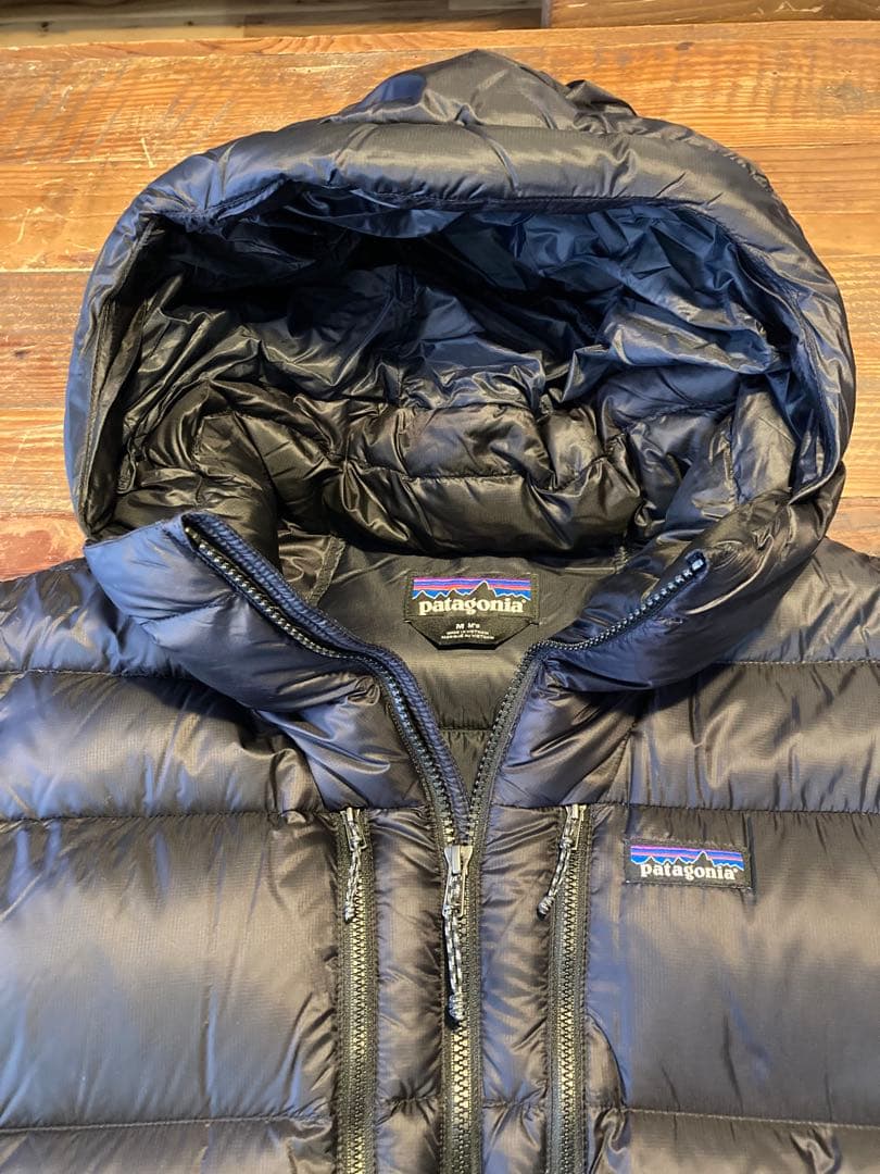patagonia パタゴニア メンズ フィッツロイ ダウン フーディ M