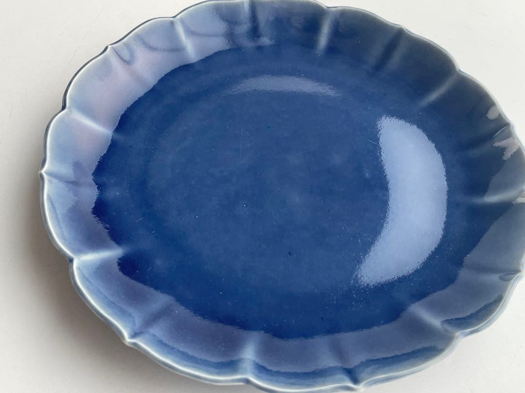 骨董　アンティーク　古伊万里　瑠璃　輪花皿　七寸皿　瑠璃釉　輪花縁