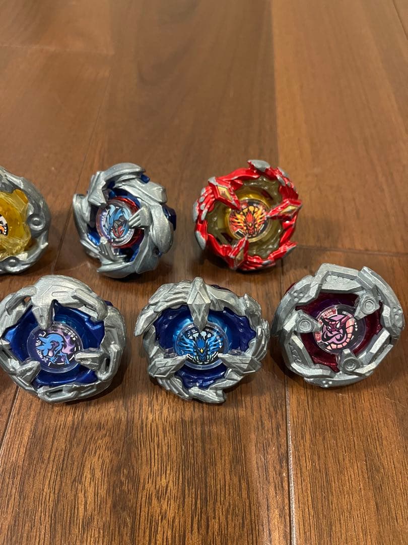 ベイブレードセット ベイスタジアム付き　ランチャーセット