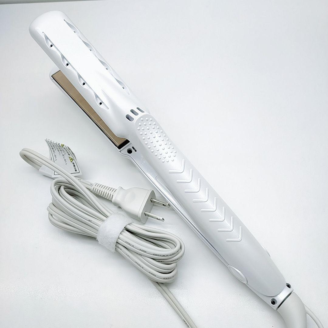 ほぼ未使用✨️最新モデル KINUJO 絹女 ストレート LM225 アイロン