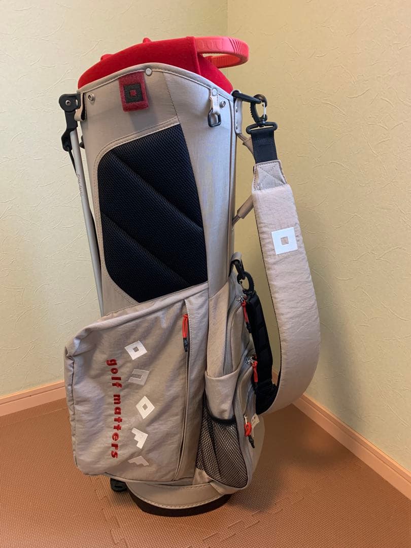 ONOFF ゴルフスタンドバッグ サンドベージュ