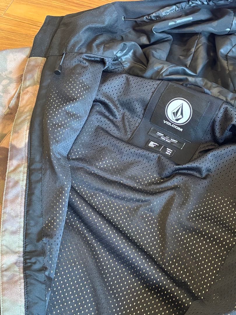 VOLCOM ボルコム スノボウェア 上下セット メンズM ZIPTECH 迷彩