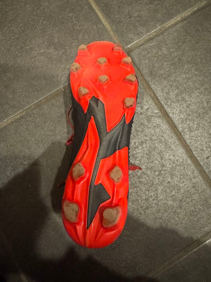 アディダス プレデター 18.1 FG/AG 25.5cm サッカースパイク