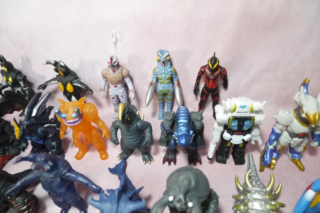 ウルトラヒーローシリーズ500　ウルトラ怪獣シリーズ500　ソフビ　94体