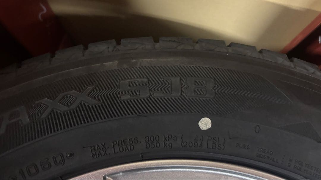 スタッドレスセット 235/65R18 WINTER MAXX SJ8