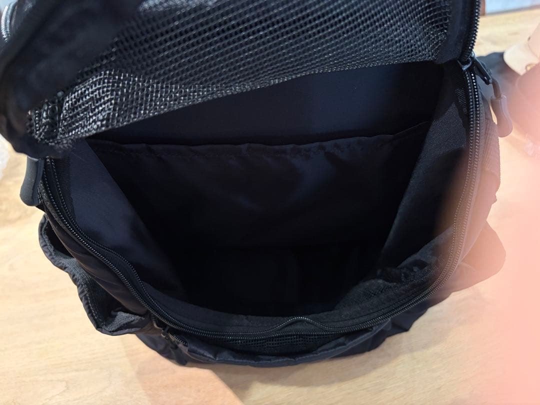 キャリーバッグ・スリング MANDARIN BROTHERS WINSTON HUG BAG