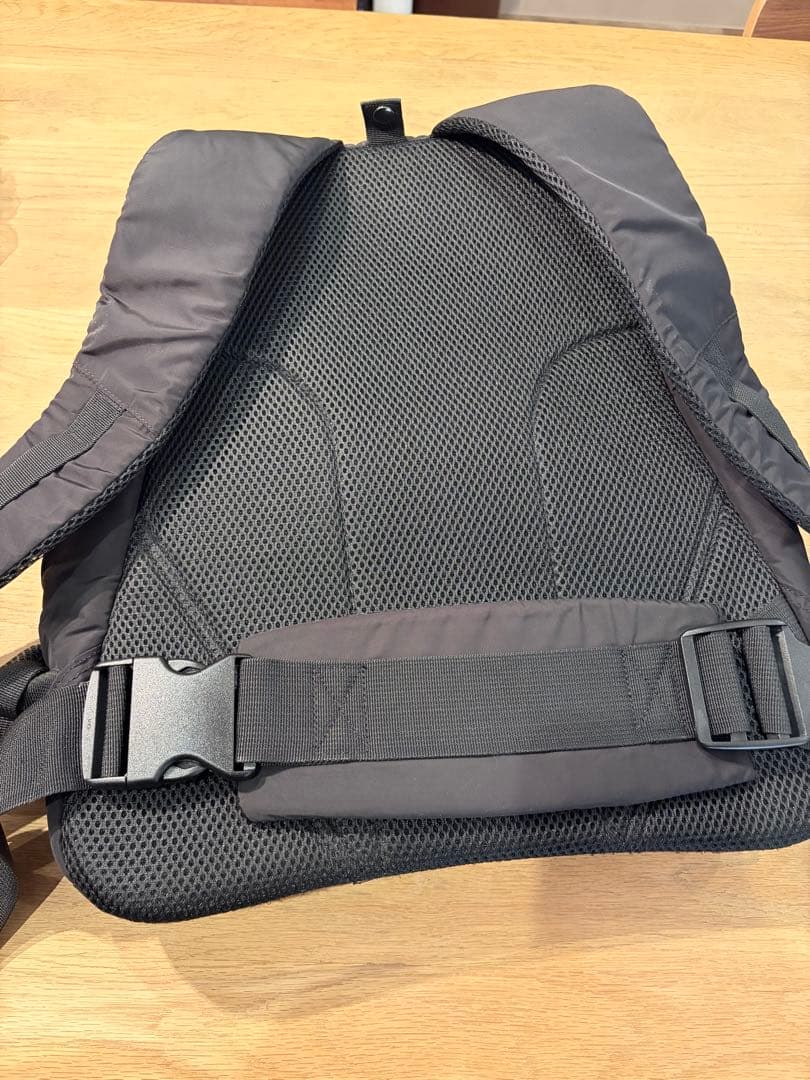 キャリーバッグ・スリング MANDARIN BROTHERS WINSTON HUG BAG