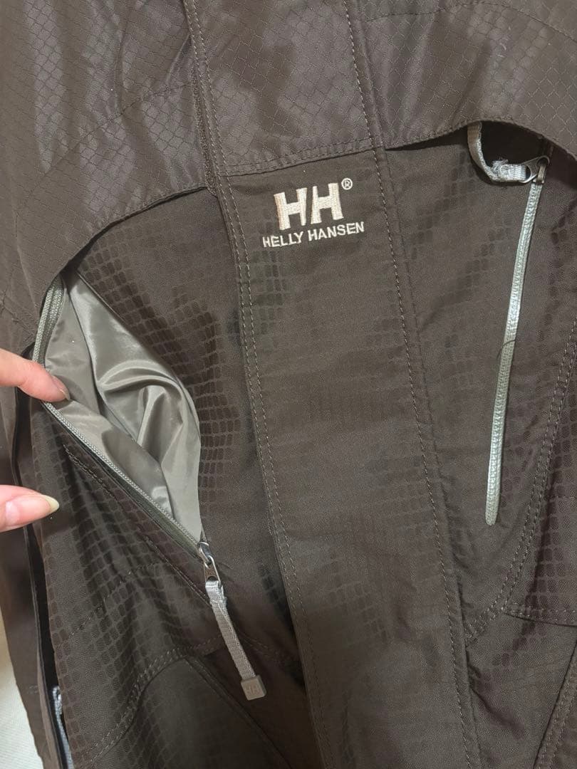 ヘリーハンセン　スノボウェア　上下セットアップ