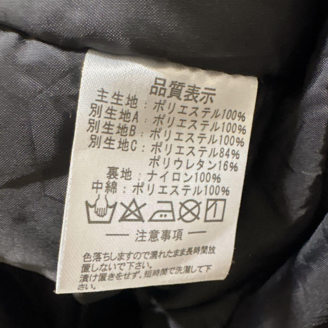 美品　ATHLETA ナイロンパーカー　ナイロンジャケット　中綿入り　アウター