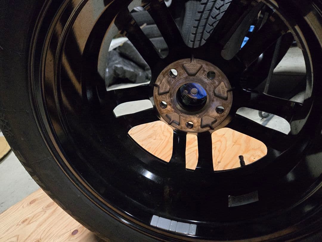 スタッドレスタイヤ　215/60 16インチ アルミホイール付き 発送1/7〜