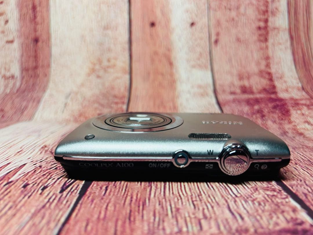 Nikon ニコン COOLPIX A100 シルバー デジタル