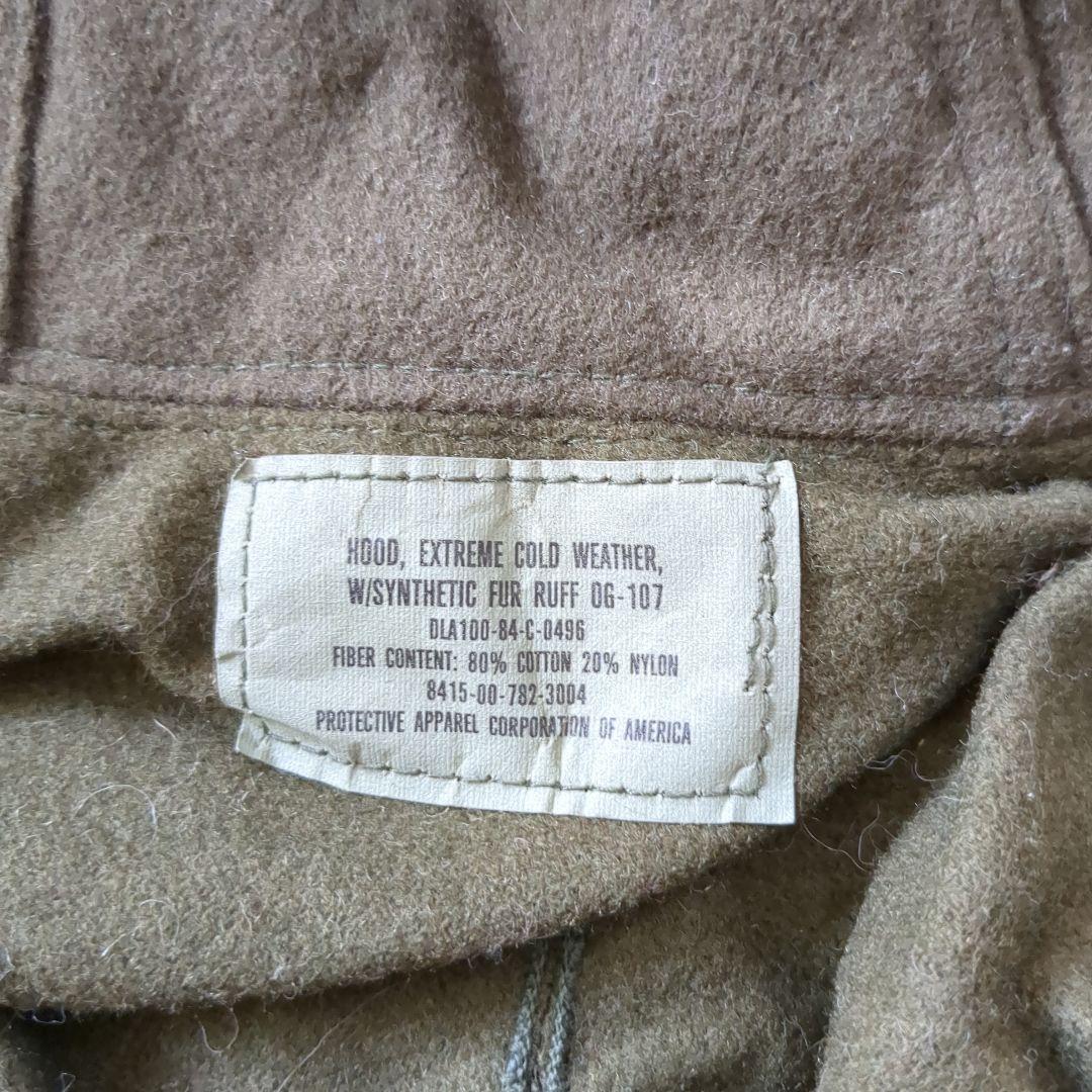 米軍実物　デッドストック 80s M65 フィッシュテールパーカー　フード　⑨