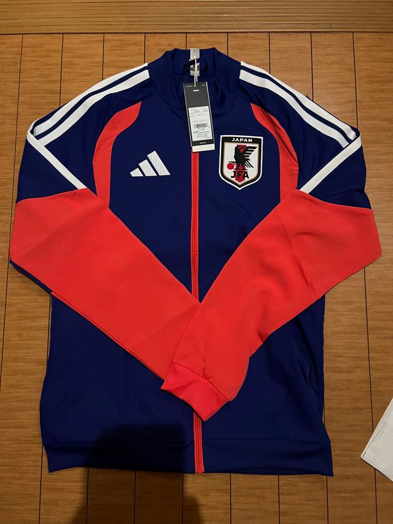 【新品未使用】アディダス 日本代表 プレゼンテーションジャケット サイズM