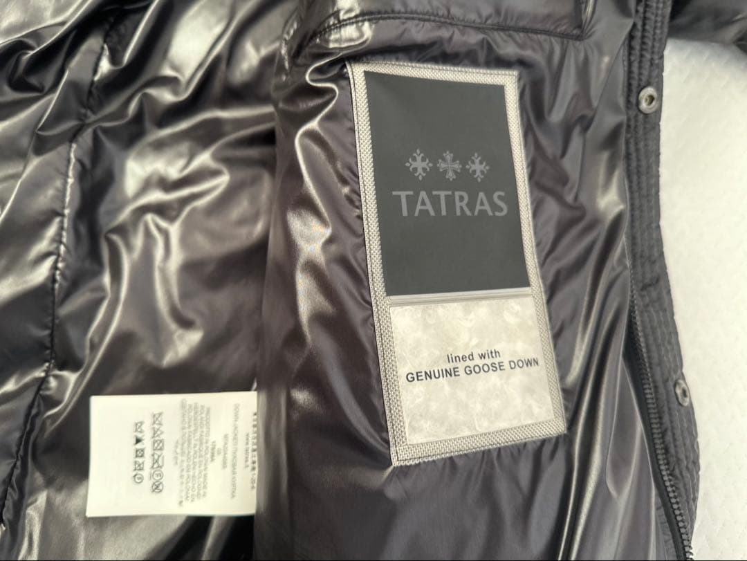 TATRAS ダウンジャケット　Lサイズ　ブラック