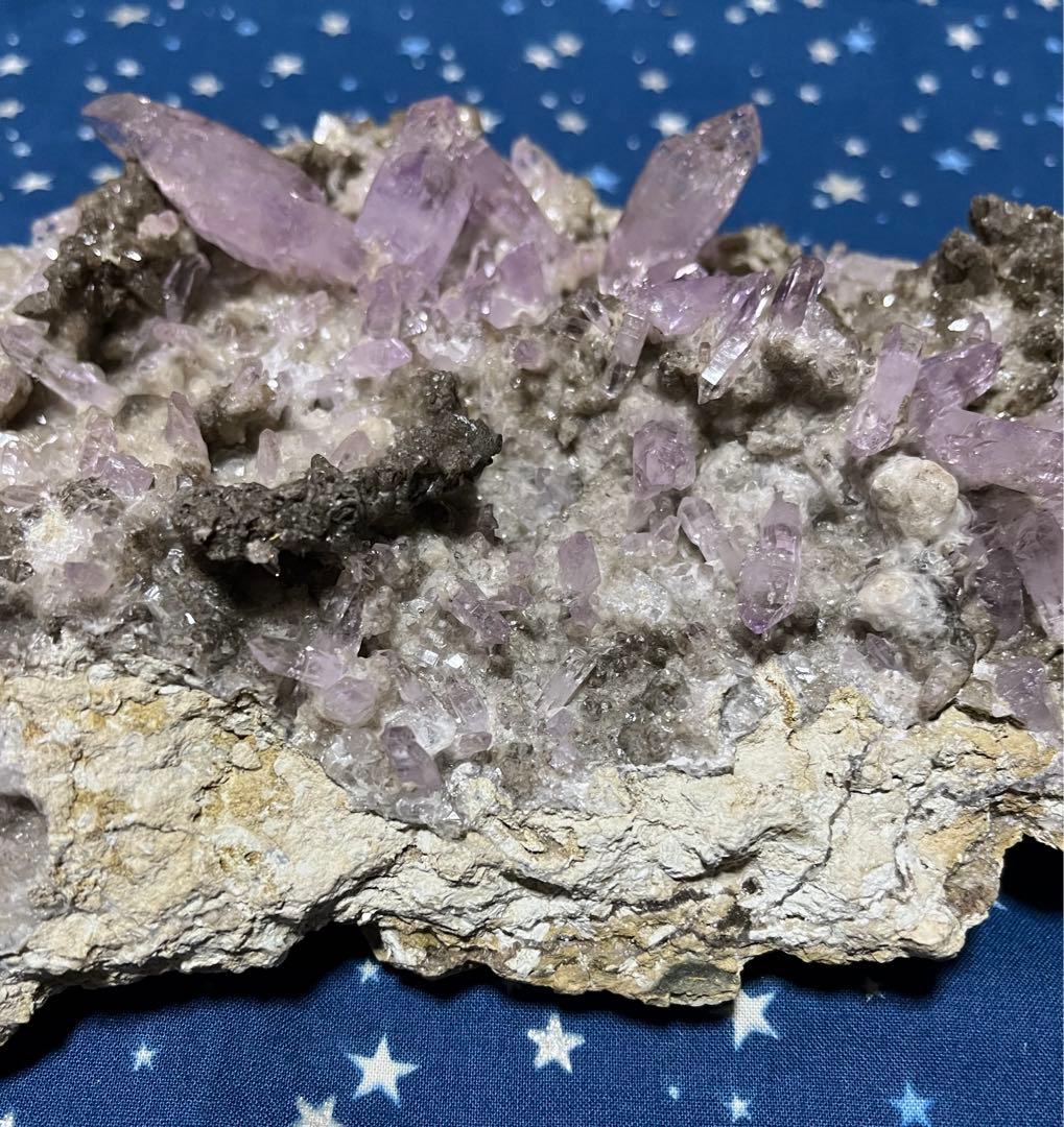 メキシコ ベラクルス州産 ベラクルスアメジスト 母岩付き原石