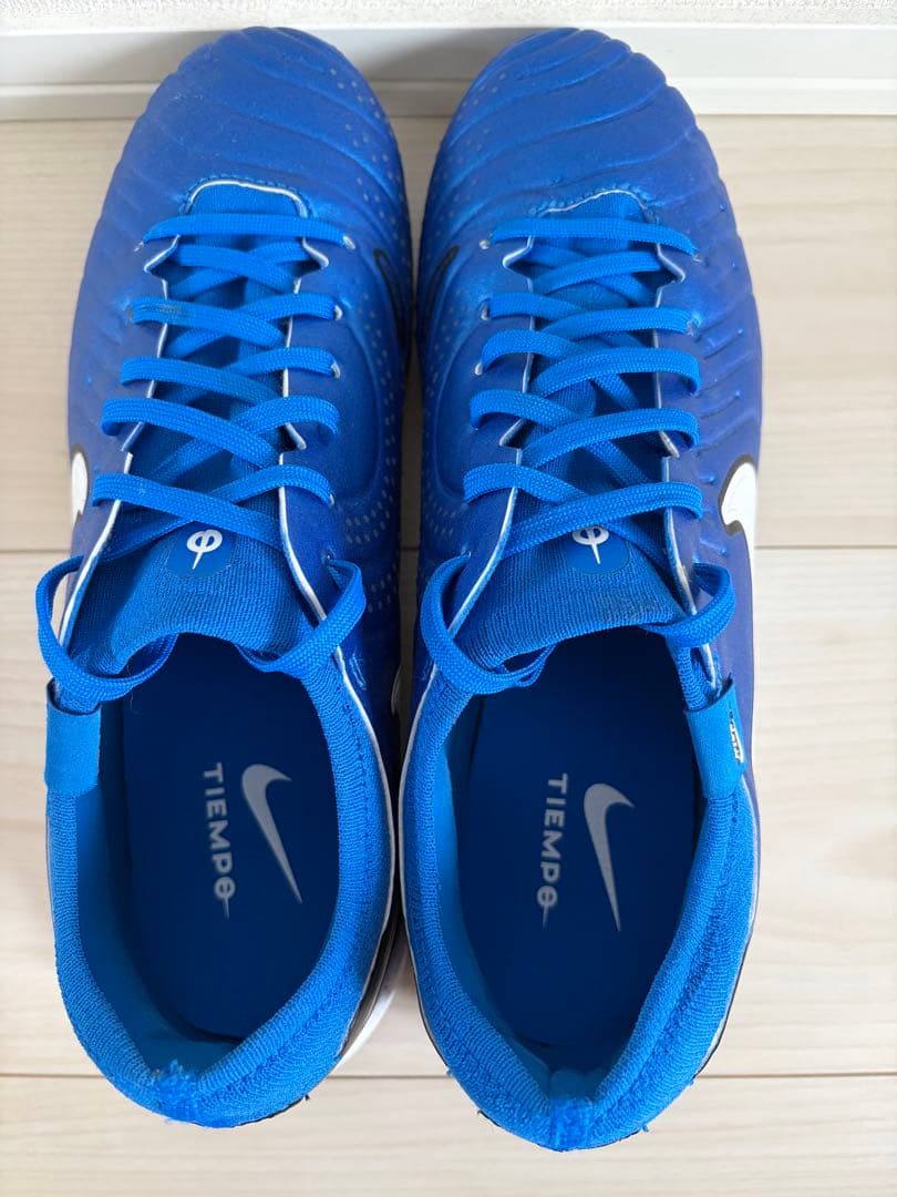 ナイキ ティエンポ レジェンド 10 プロ TF 26.5