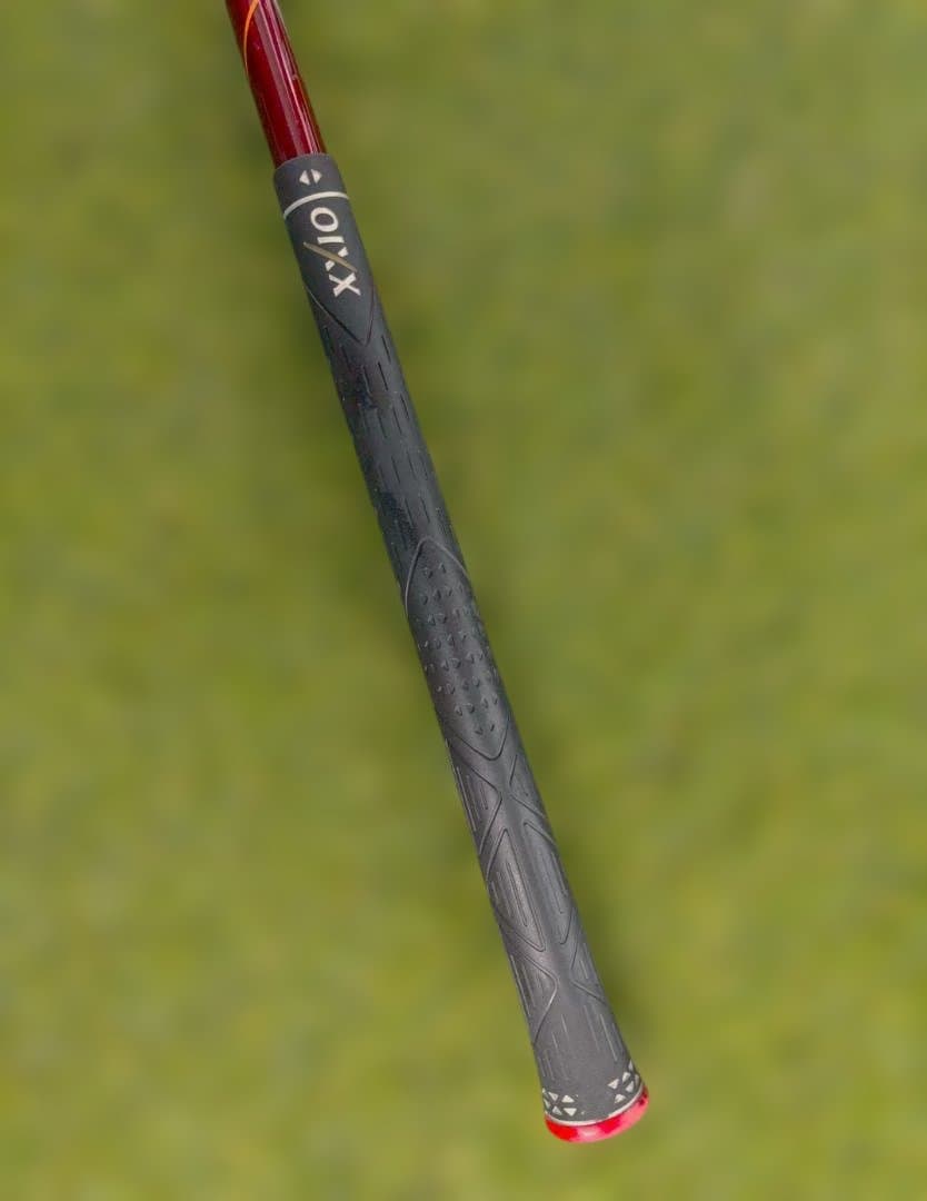XXIO ドライバー　１０代目　10.5度　MP1000 レッド