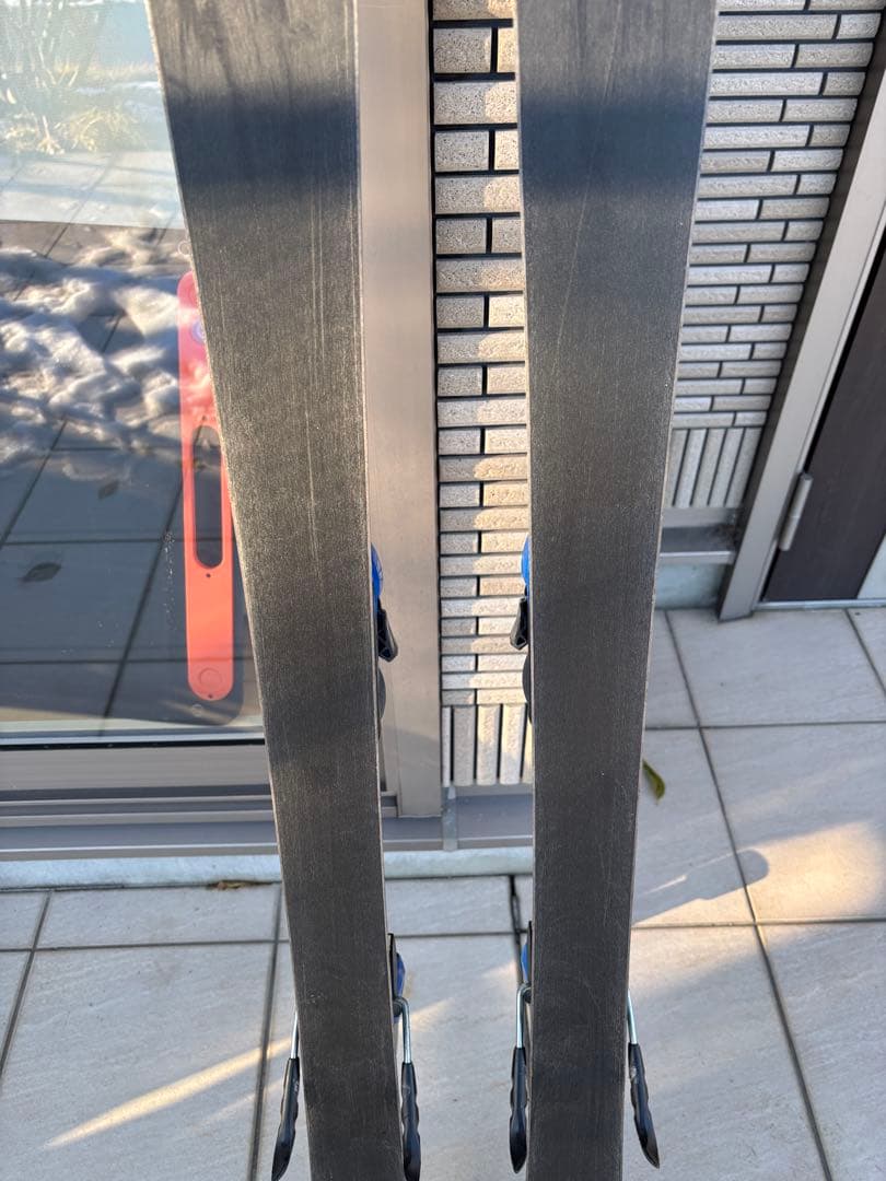 Atomic ST7 スキー 板　ジュニアから　150センチ