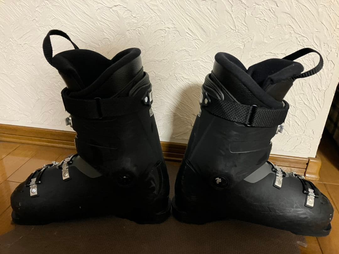 ATOMIC アトミック　スキーブーツ 29〜29.5cm 足幅広め 　保温性高