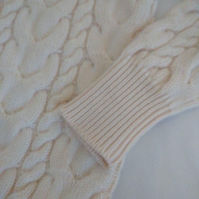 ♥️未使用に近♥美品♥【Cruciani】M クリーム カシミヤカーディガン