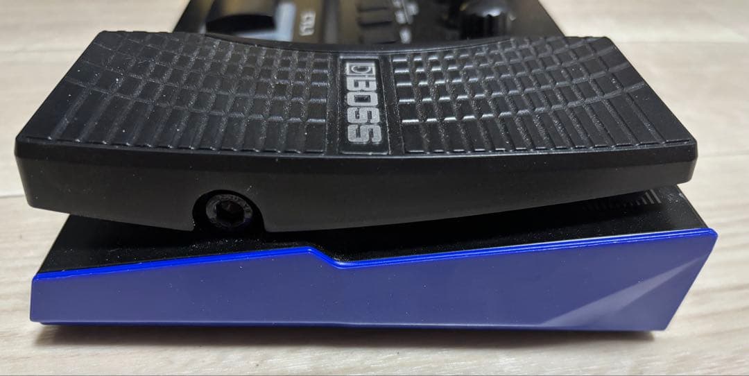 【美品】BOSS GT-1 ギターマルチエフェクター