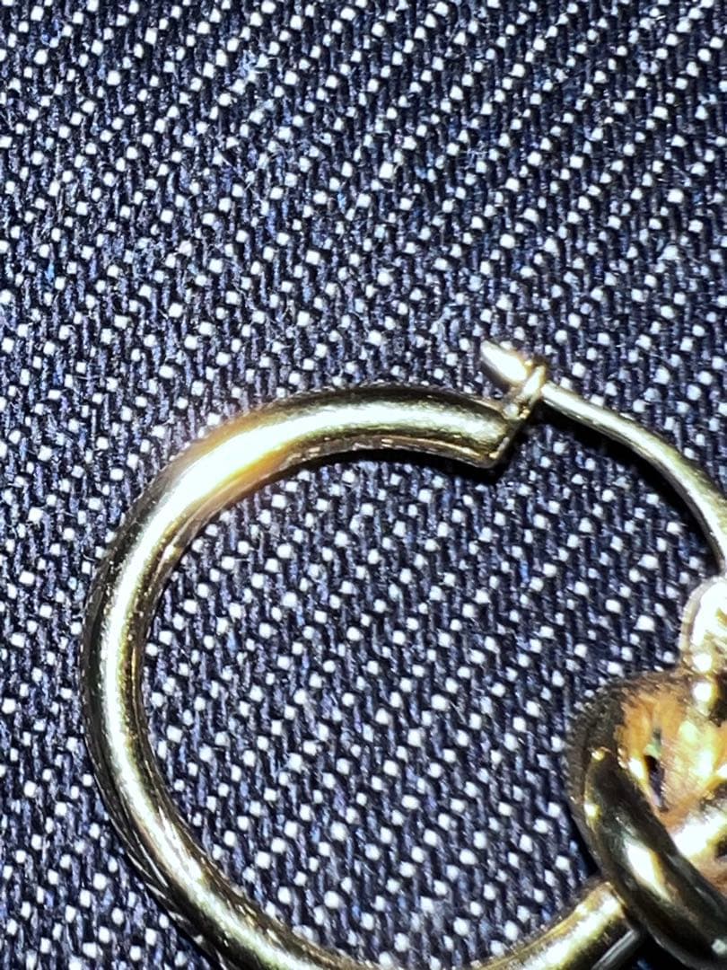 セリーヌ　ピアス　片耳用