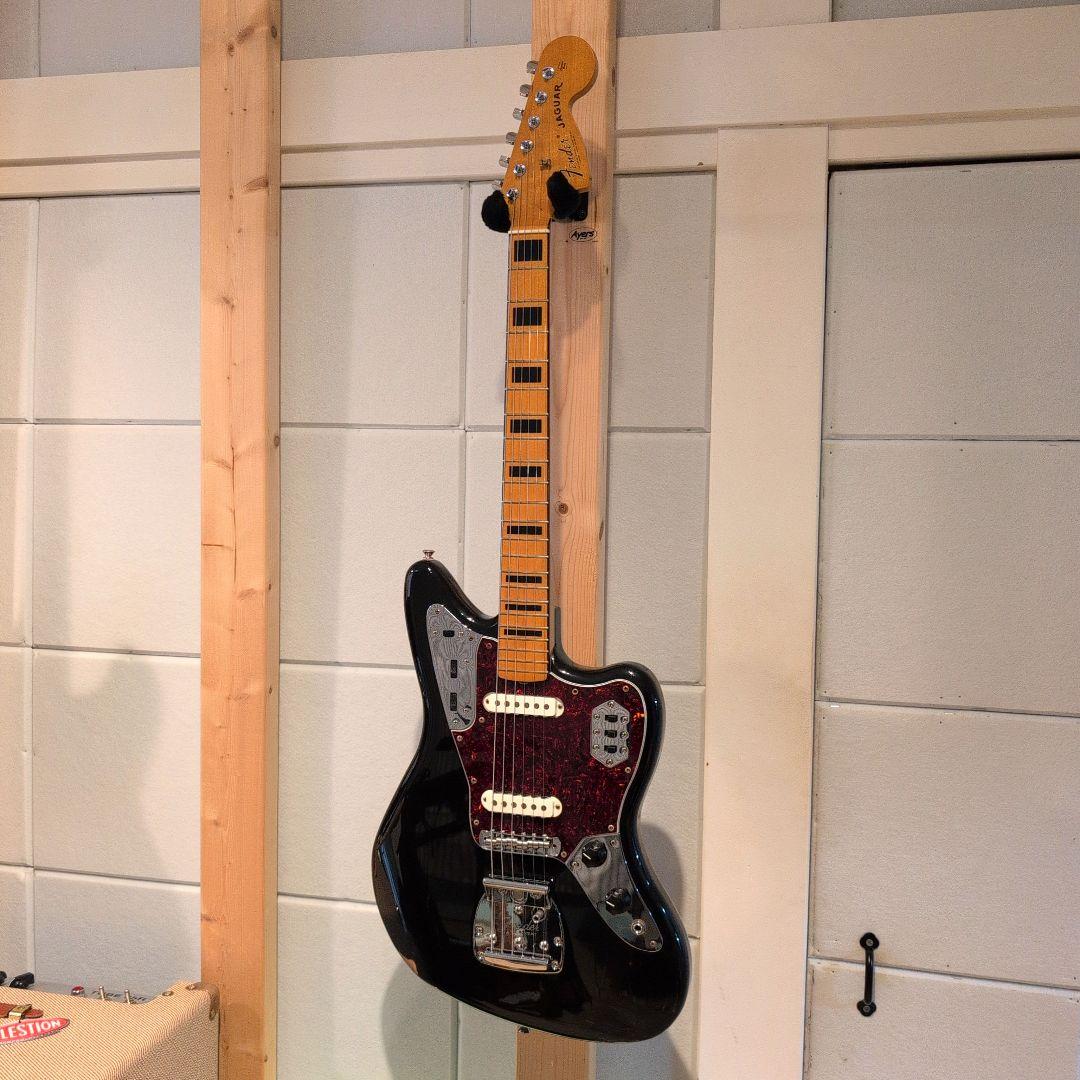 Fender Vintera II 70s Jaguar　フェンダー