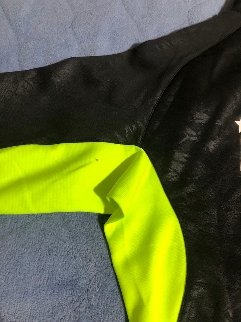 ATHLETA ジャージ 上下セット ブラック/イエロー　サイズＬ