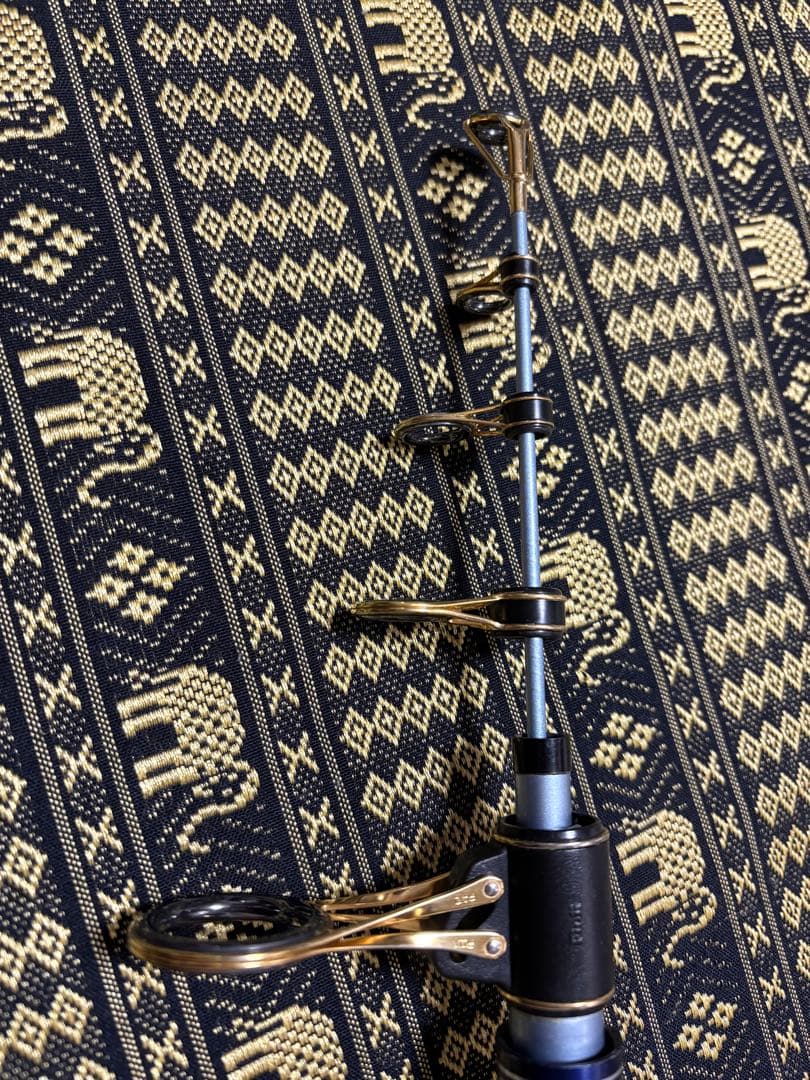 美品！Daiwa ウィスカーザスイング30-390