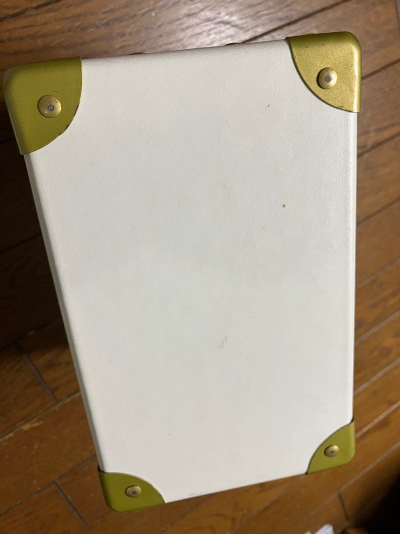 【 未使用品 】シュウウエムラ メイクボックス メゾンキツネコラボ 日本製 白