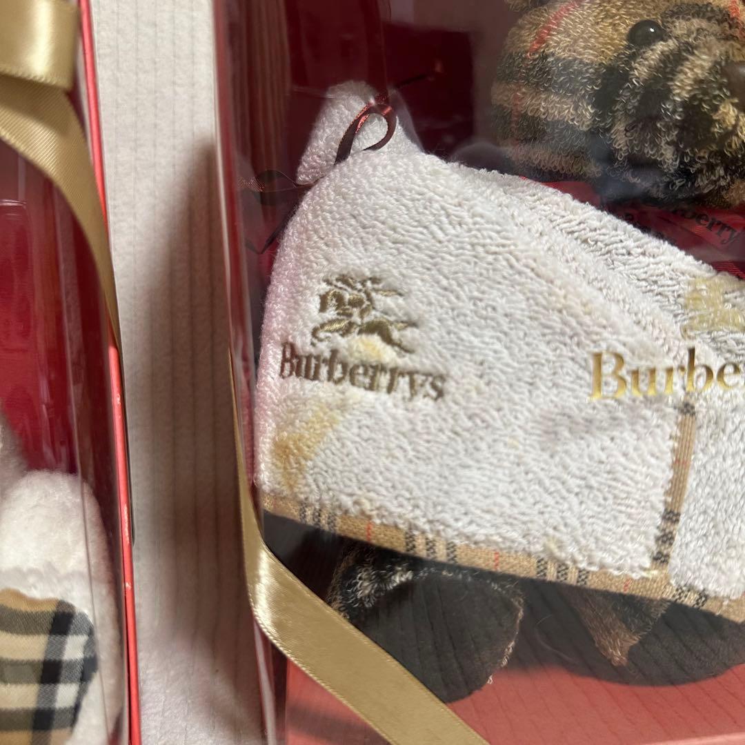 バーバリー　ぬいぐるみ　ハンカチ