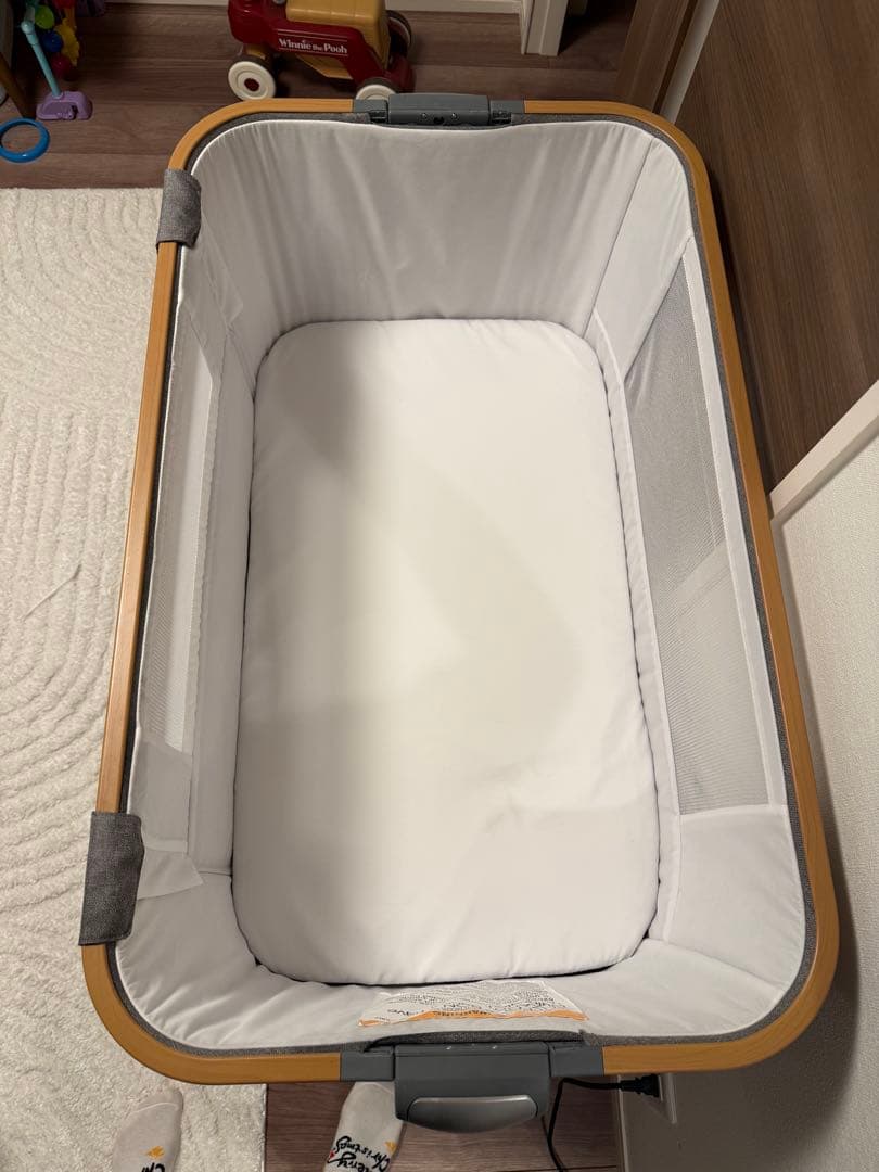 Ubravoo 折りたたみ式ベビーベッド グレー