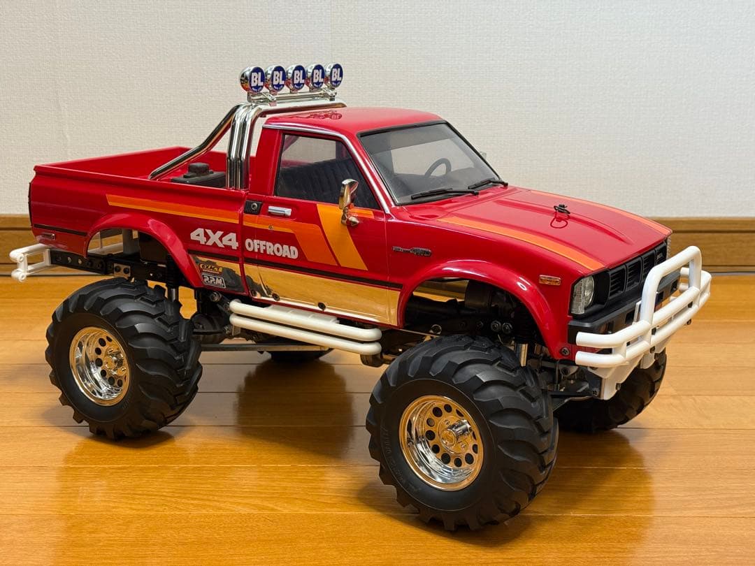 ★タミヤ トヨタハイラックスマウンテンライダー 再販品 室内走行のみ 美品！