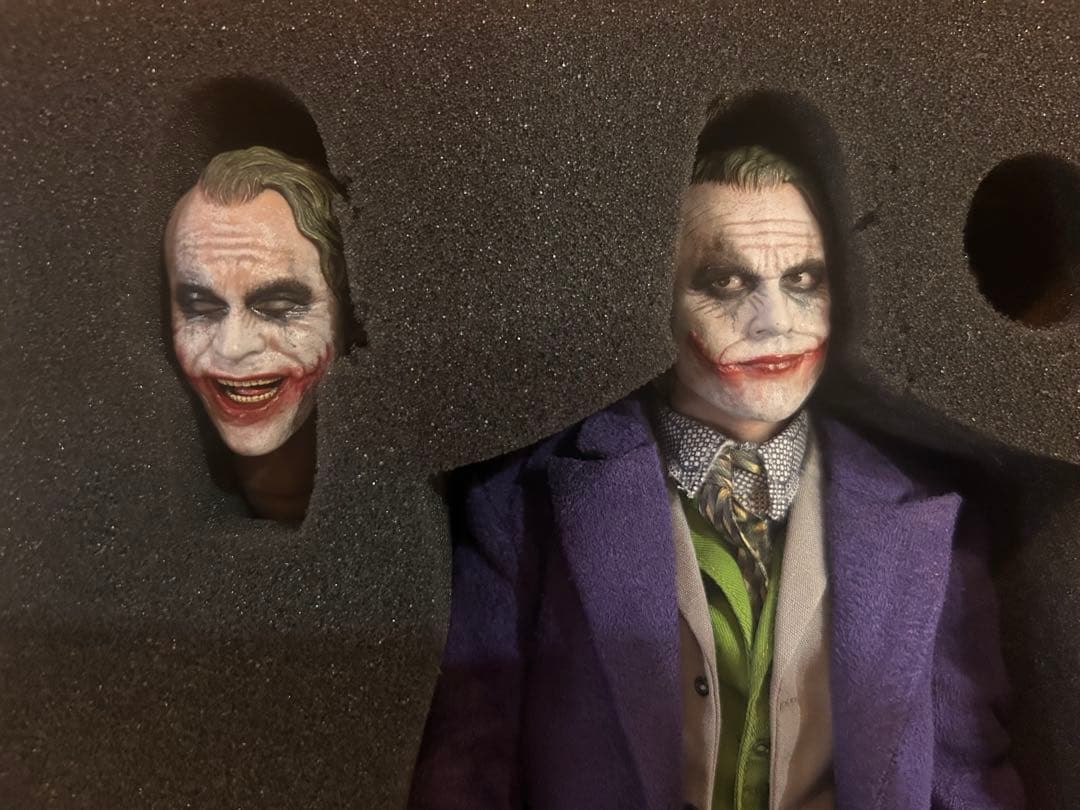 Mori　ホットトイズ　ジョーカー2.0 トイサピ限定　ダークナイト