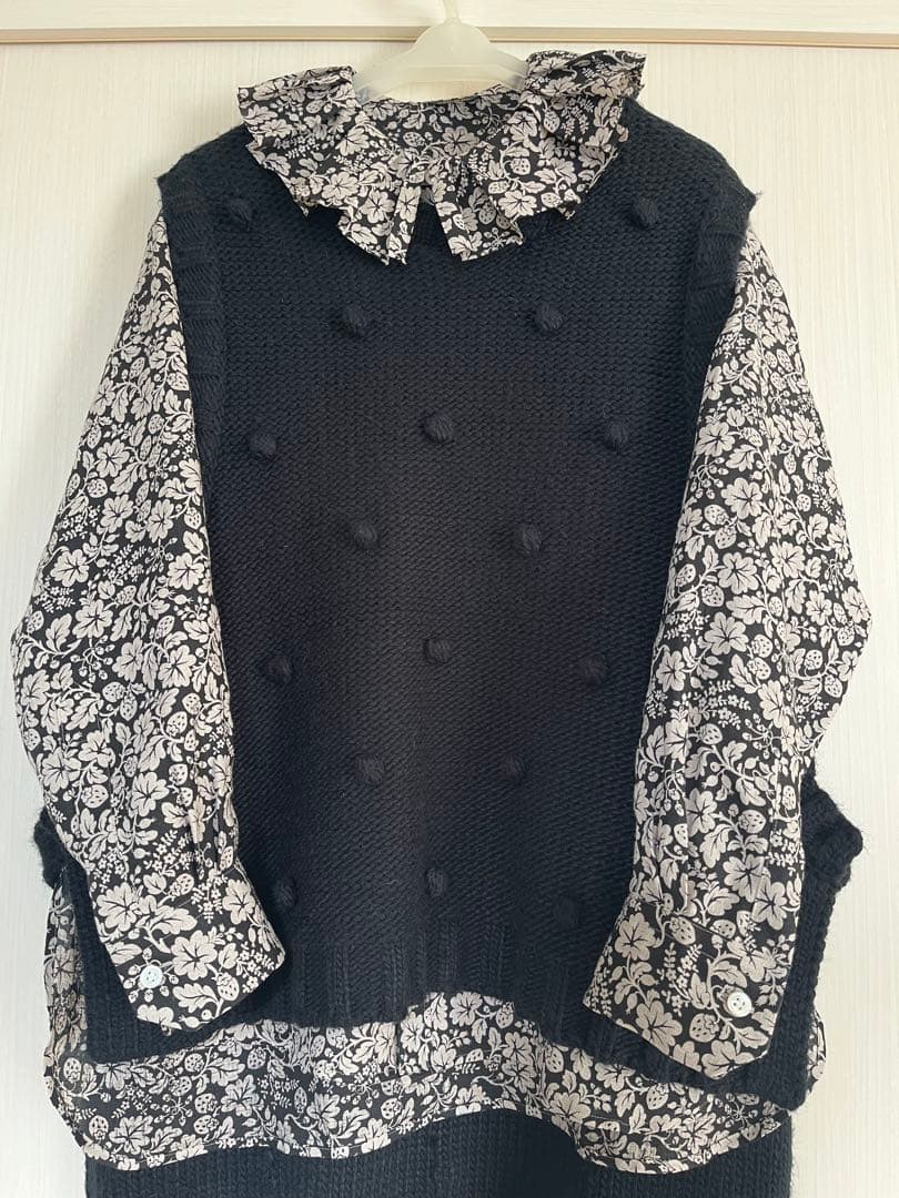 オールドマンズテーラー ワイルドベリー　ラッフルカラーブラウス　新品