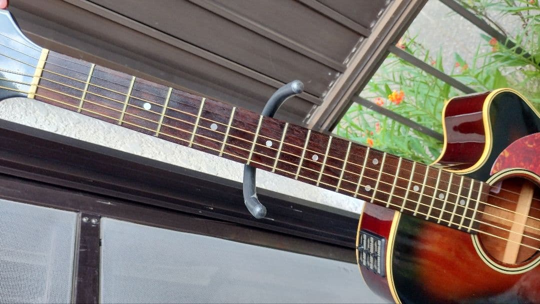 超美品 Takamine 100シリーズ(？)TS 型番不明 PA付きエレアコ