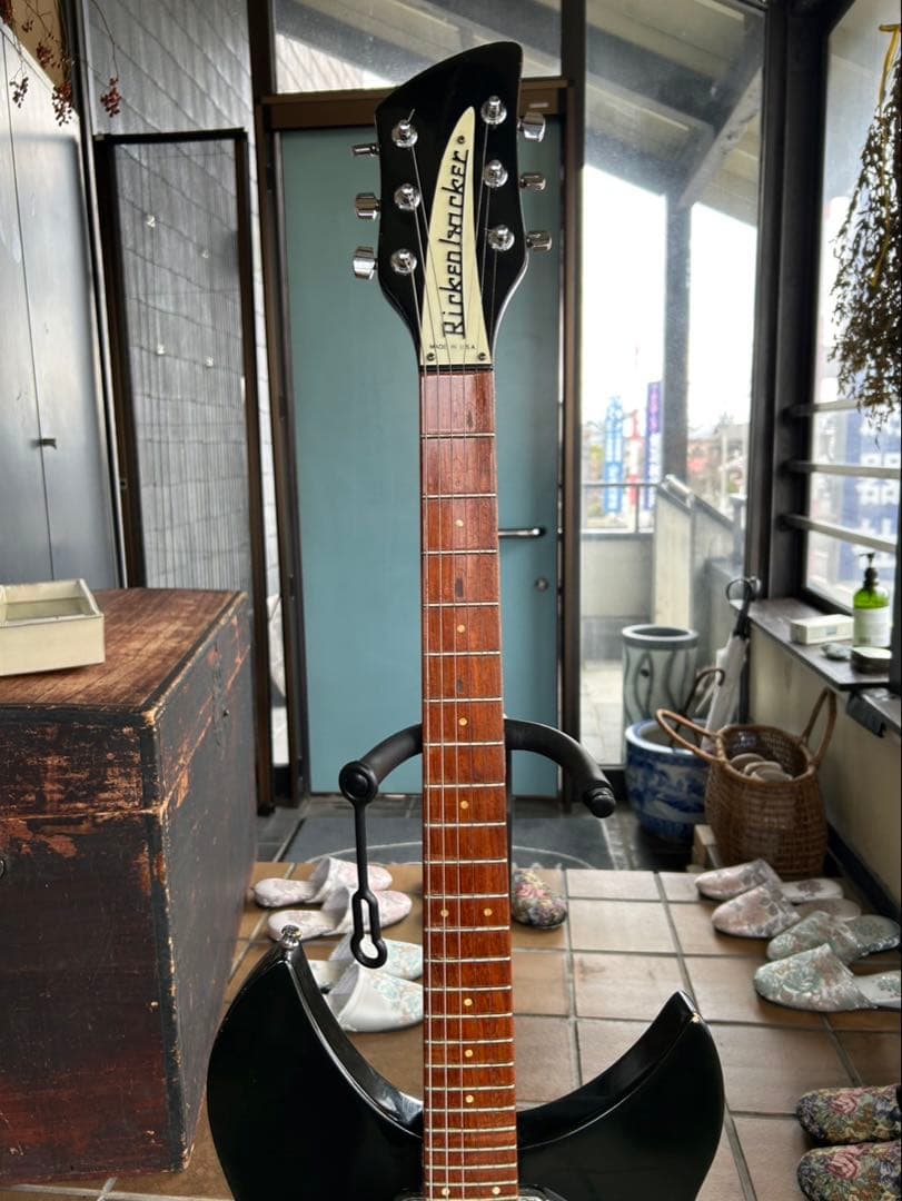 ギター Rickenbacker 330 Jetglo