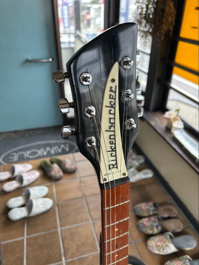 ギター Rickenbacker 330 Jetglo
