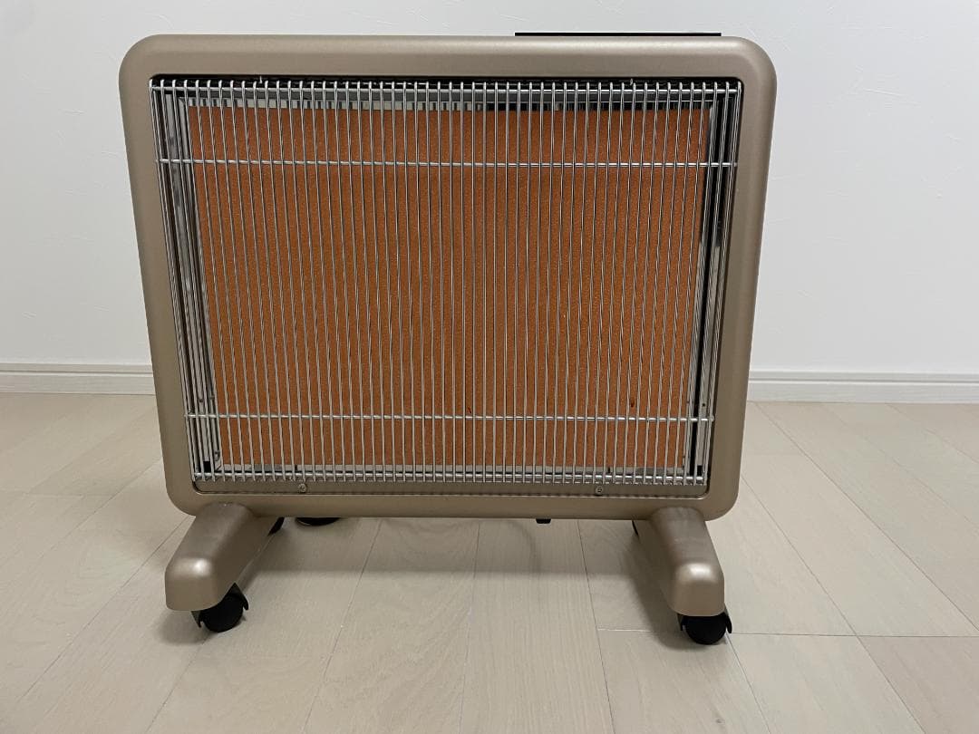 サンルミエ　N700L-GR エクセラ7 遠赤外線暖房器 【美品】